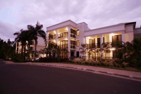 Elysium Apartments Palm Cove - Accommodation Main Beach