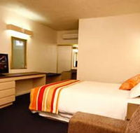 Swan Hill Resort - Accommodation Main Beach