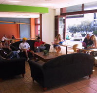 Ocean Beach Backpackers - Accommodation Main Beach