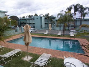 Commodore Motor Inn Mildura - Accommodation Main Beach 3