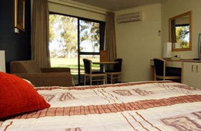 Mildura Golf Club Resort - Accommodation Main Beach 0