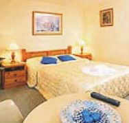 Cooks Endeavour Motor Inn - Accommodation Main Beach