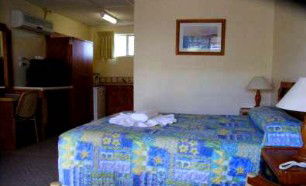 Cooks Endeavour Motor Inn - Accommodation Main Beach 2