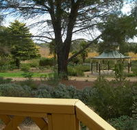 Lyndoch Hill Retreat - Accommodation Main Beach