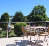 Beachway Motel  Restaurant - Accommodation Main Beach