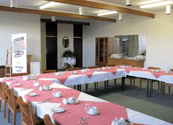 Barclay Motor Inn - Accommodation Main Beach