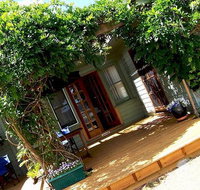The River House - Accommodation Main Beach