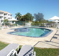 Pelican Cove - Accommodation Main Beach