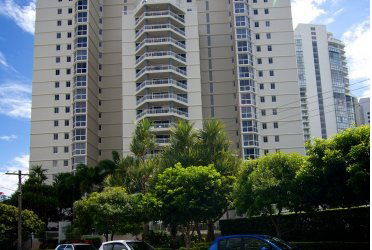 Ocean Sands Resort - Accommodation Main Beach 7