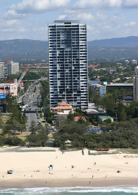 Ultra Broadbeach - Accommodation Main Beach 5