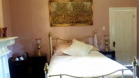 Angas Plains Estate Wines Heritage Suite - Accommodation Main Beach 1