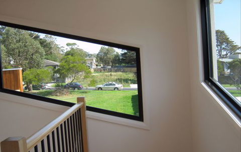 Barefoot Beach Stays - Accommodation Main Beach 4