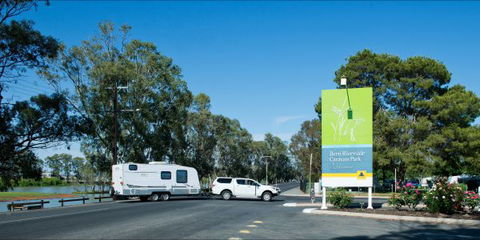 Berri Riverside Holiday Park - Accommodation Main Beach 4