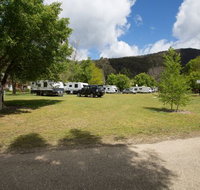 Bright Freeburgh Caravan Park - Accommodation Main Beach