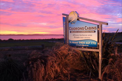 Coorong Cabins - Accommodation Main Beach 0
