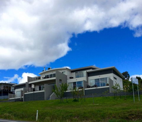 Cove Kettering - The - Accommodation Main Beach 0