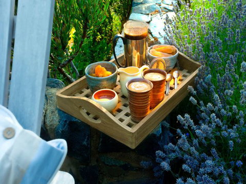 Frenchman's River - The Writer's House - Accommodation Main Beach 5