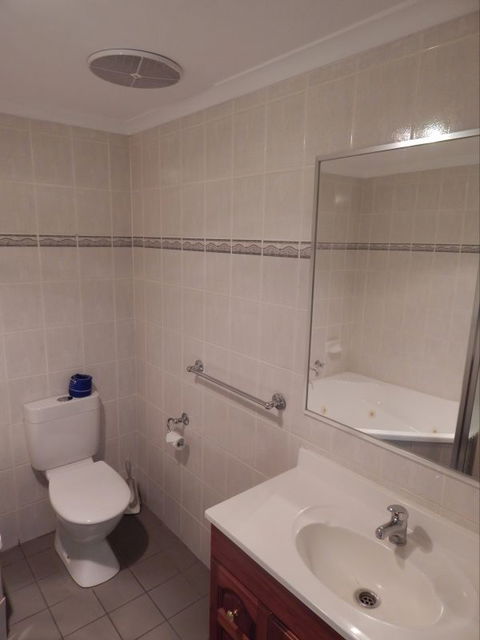 Jacksons Motor Inn - Accommodation Main Beach 6