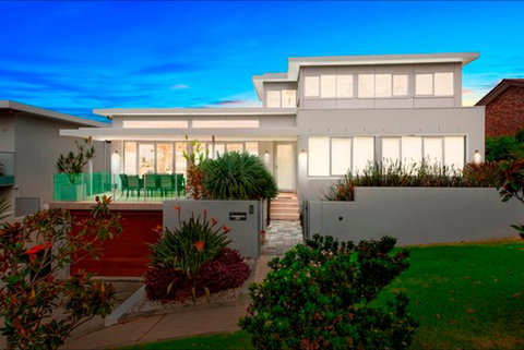 Limelight - Accommodation Main Beach 0