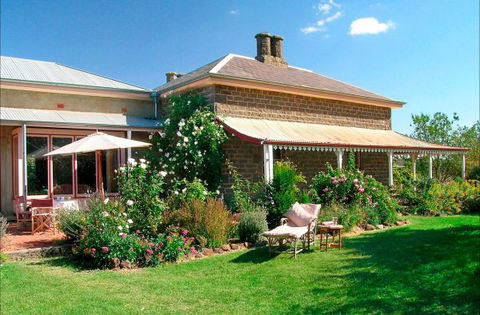 Lochinver Farm Homestead And Cottages - Accommodation Main Beach 0