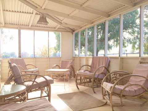 Lochinver Farm Homestead And Cottages - Accommodation Main Beach 7