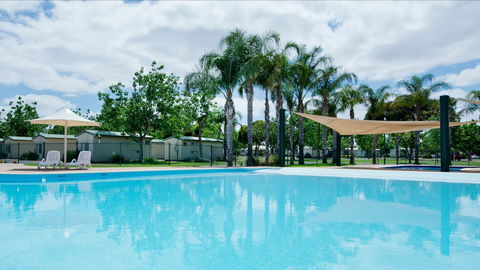 Berri Riverside Holiday Park - Accommodation Main Beach 10