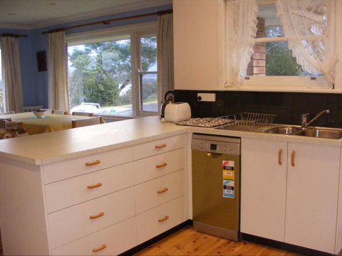 Mountain View - Accommodation Main Beach 2