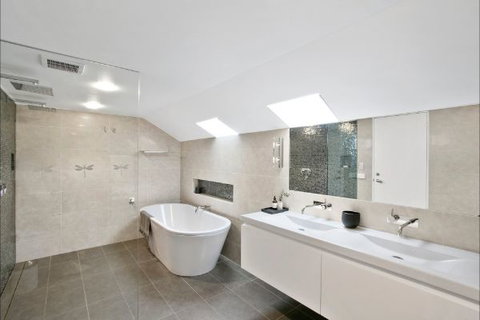 Mosman Cottage - Accommodation Main Beach 5