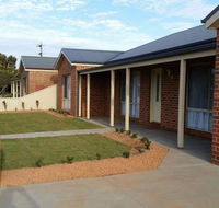 Numurkah Self Contained Apartments - Accommodation Main Beach
