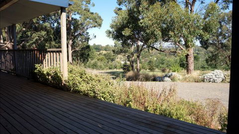 Oakhill Cottage - Accommodation Main Beach 5