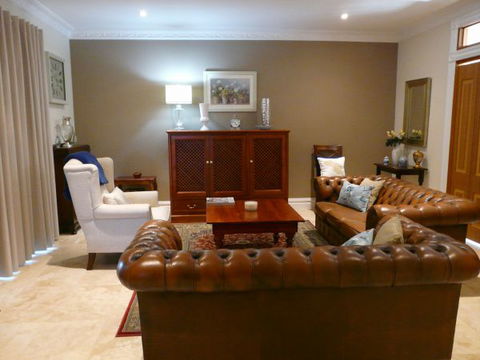 Paringa Grove Homestead - Accommodation Main Beach 7