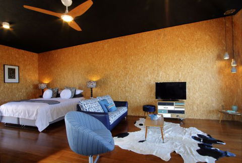 Perlubie Sea - Accommodation Main Beach 3