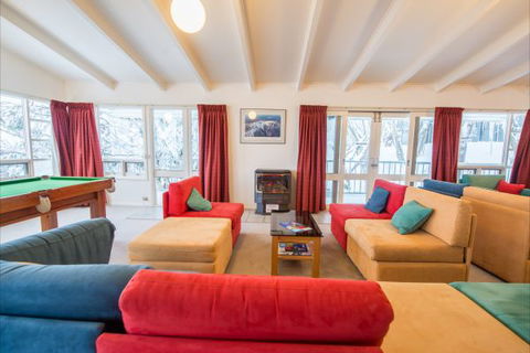 Schuss Lodge Mt Buller - Accommodation Main Beach 2