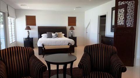 Villa Kopai Luxury Beach House - Accommodation Main Beach 1