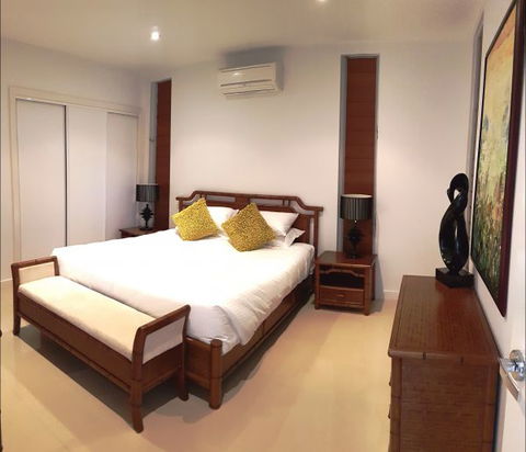 Villa Kopai Luxury Beach House - Accommodation Main Beach 5