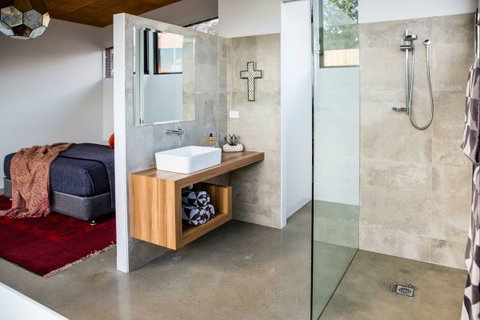 Vivere Retreat - Accommodation Main Beach 4