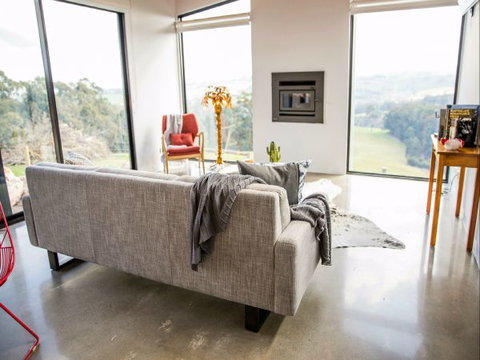 Vivere Retreat - Accommodation Main Beach 8