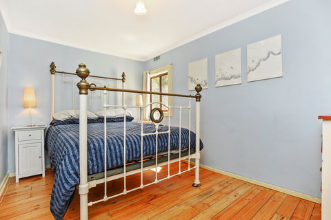 1 Oconner Street Normanville - Accommodation Main Beach 5