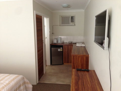 28 Albion Street - Accommodation Main Beach 0