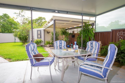 Dell-Lee Cottage - Accommodation Main Beach 6