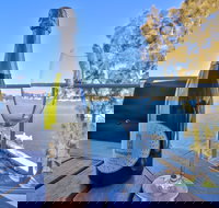 El Lago Jetty - Accommodation Main Beach