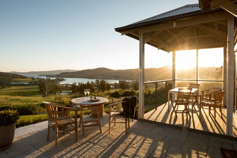 Frenchman's River - The Helmsman's House - Accommodation Main Beach 9