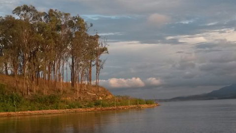 Lake Awoonga Caravan Park - Accommodation Main Beach 1