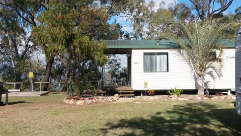 Lake Awoonga Caravan Park - Accommodation Main Beach 3