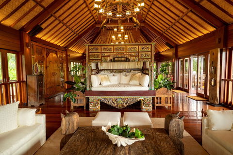 Makepeace Island - Sir Richard Branson's Australian Home - Accommodation Main Beach 1