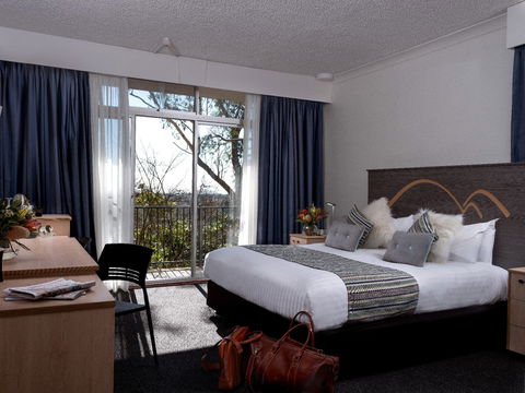 Nesuto Leura Gardens Hotel - Accommodation Main Beach 1