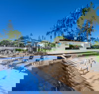 Seaview Resort Mooloolaba - Accommodation Main Beach