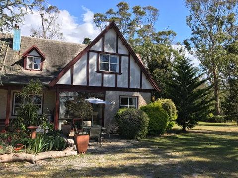 Swan Cove On Raymond Island - Accommodation Main Beach 0
