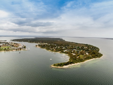 Swan Cove On Raymond Island - Accommodation Main Beach 6