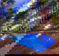 Tropic Towers Apartments - Accommodation Main Beach